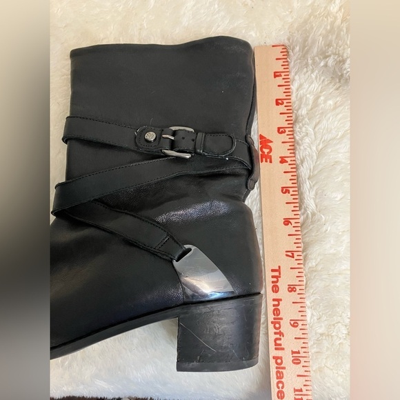 Stuart Weitzman Ranch Dressing Black Leather Motorcyle Ankle Boots Size 8.5M - Picture 8 of 10